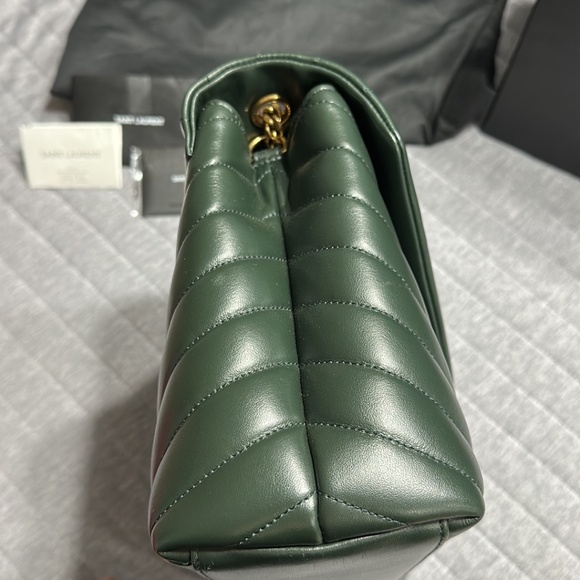 Saint Laurent- NEW Lou Lou Medium, Hunter Green - Picture 2 of 15